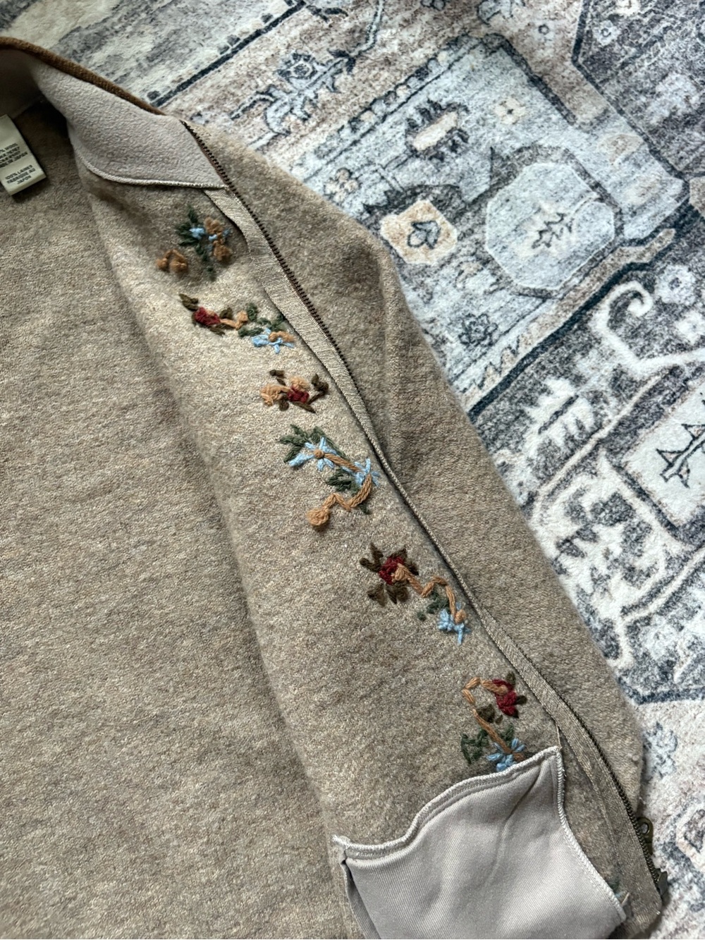 Vintage 90s Bob Timberlake wool embroidered brown sweater made in Japan size L - Picture 4 of 9